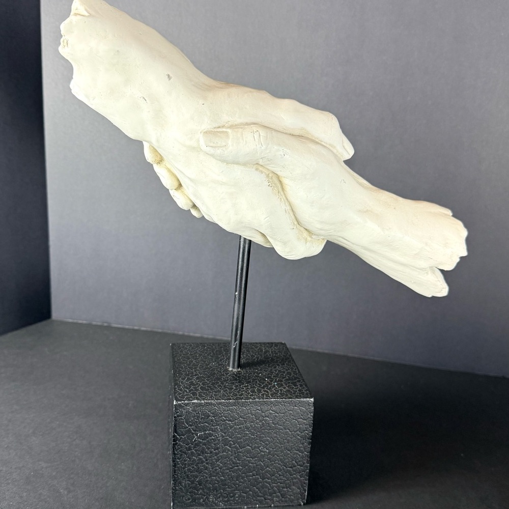 Vintage Vitruvian COLLECTION TMS HAND SHAKING HAND GRASPING HAND SCULPTURE 2005